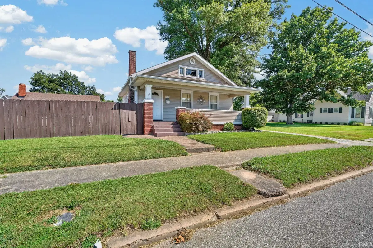 302 E Locust Street, Fort Branch, IN 47648 - #1