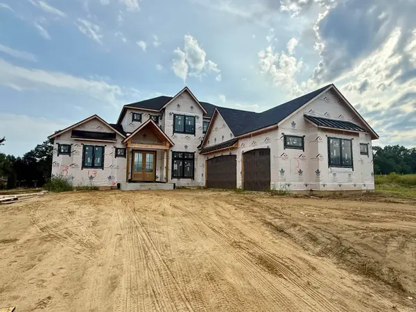 10204 Orwell Avenue, Granger, IN 46530