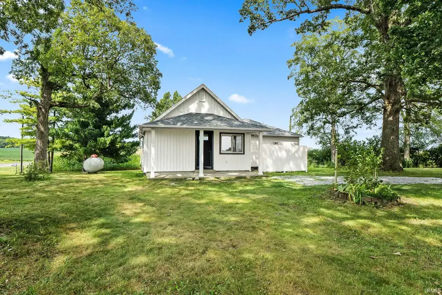 11932 Taylor Road, Churubusco, IN 46723 - #2