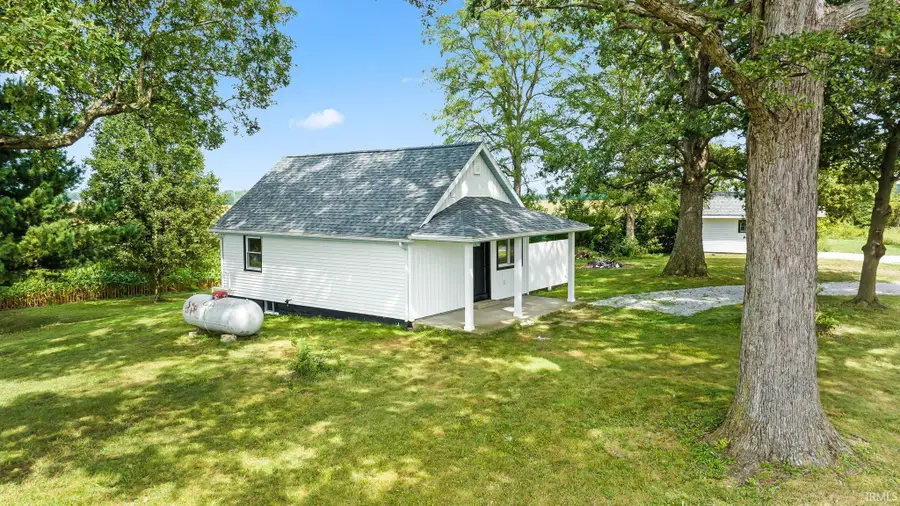 11932 Taylor Road, Churubusco, IN 46723 - #3