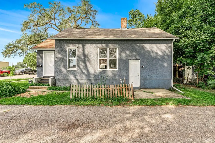 816 Pearl Street, Elkhart, IN 46516 - #3