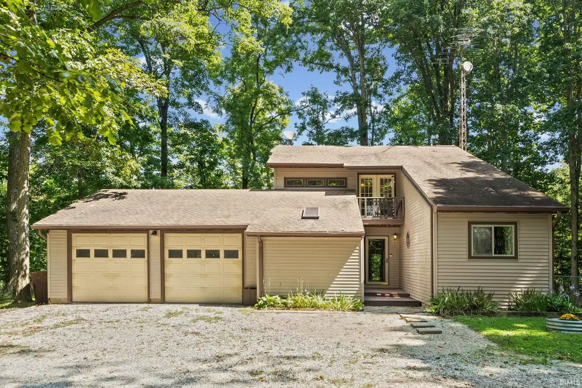 7637 E State Road 47, Waveland, IN 47989 - #1