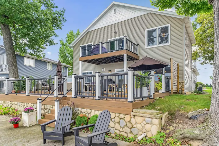 500 Lane 210 Hamilton Lake, Hamilton, IN 46742 - #2