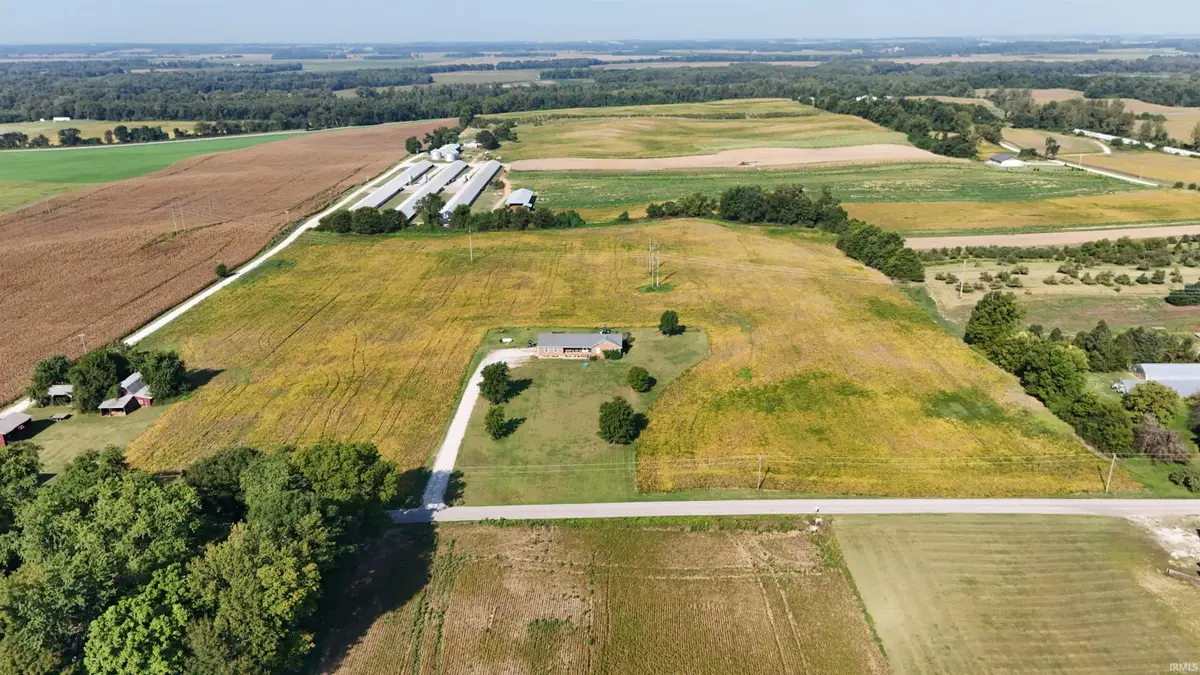 2577 S 300 W Road, Washington, IN 47501 - #1