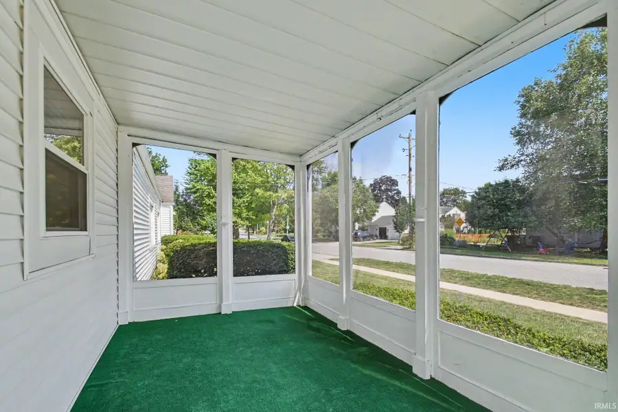 363 S Sunnyside Avenue, South Bend, IN 46615 - #2