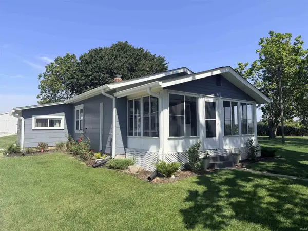 9419 E 400 North Road, Van Buren, IN 46991