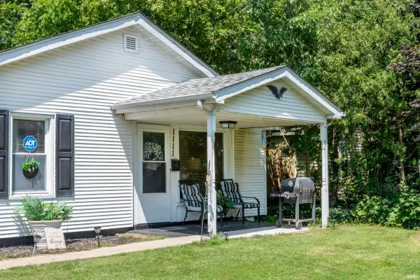 1111 Kinyon Street, South Bend, IN 46616
