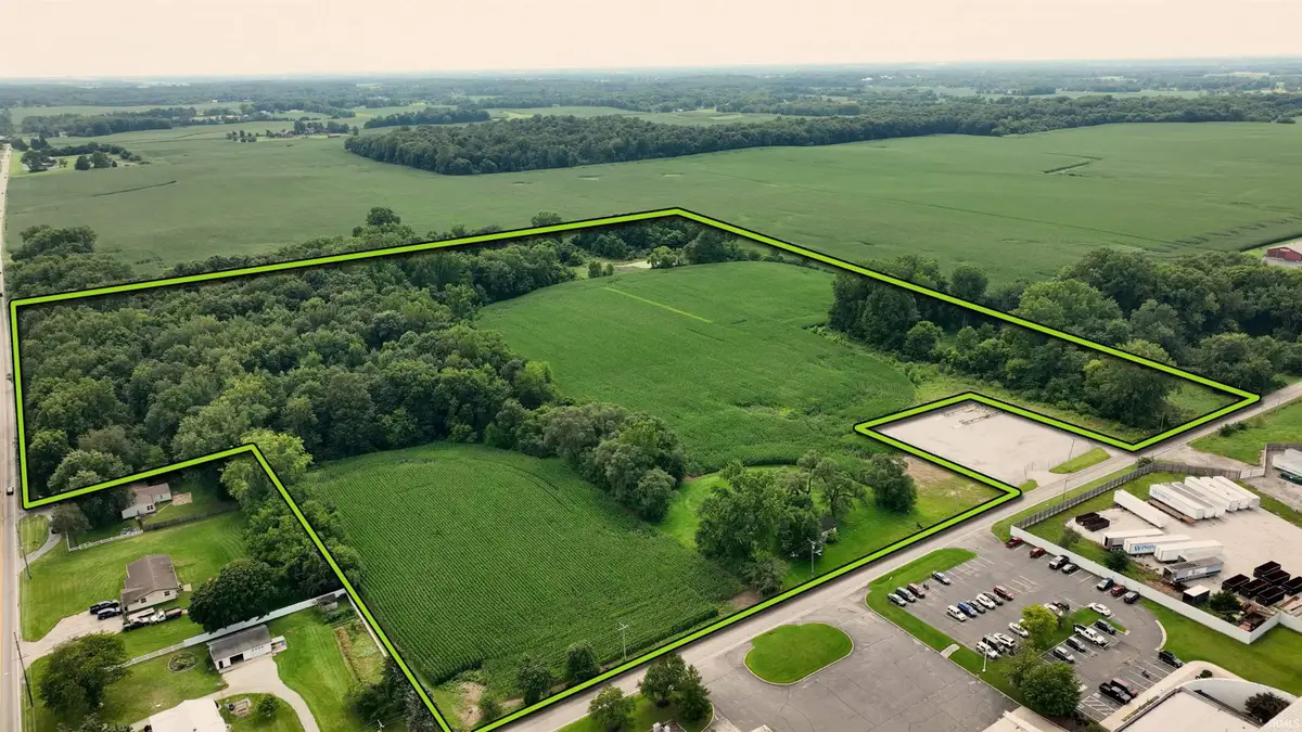 2001 W Crystal Lake Road, Warsaw, IN 46580 - #1