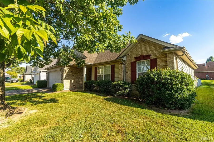 7955 Cedar Point Drive, Newburgh, IN 47630 - #3