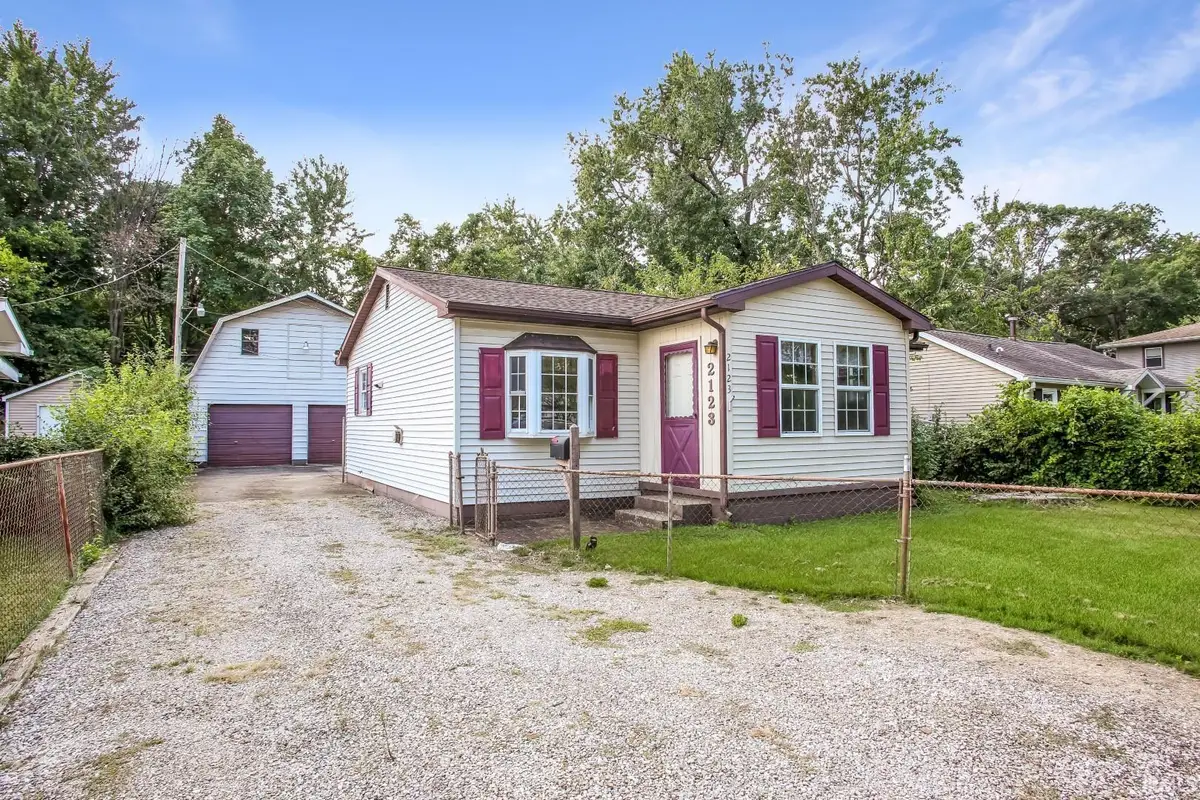 2123 Cass Avenue, Evansville, IN 47714 - #1