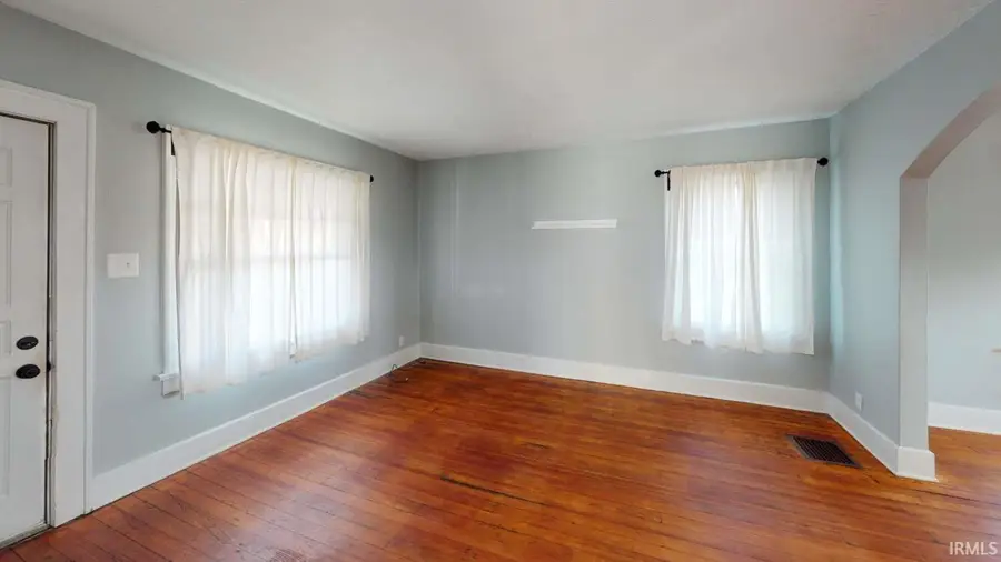 1213 W Gilbert Street, Muncie, IN 47303 - #3