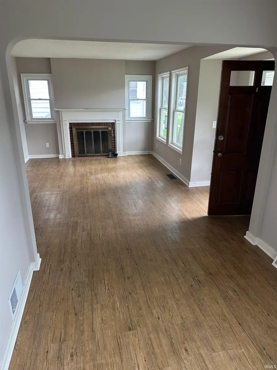4419 Wilmette Street, Fort Wayne, IN 46806 - #2