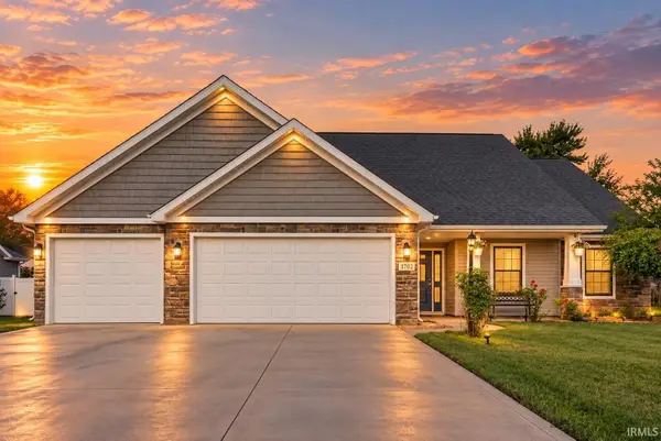 1702 Waynedale Drive, Garrett, IN 46738