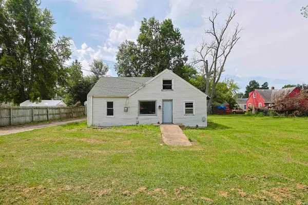 111 N Grand Street, Lakeville, IN 46536