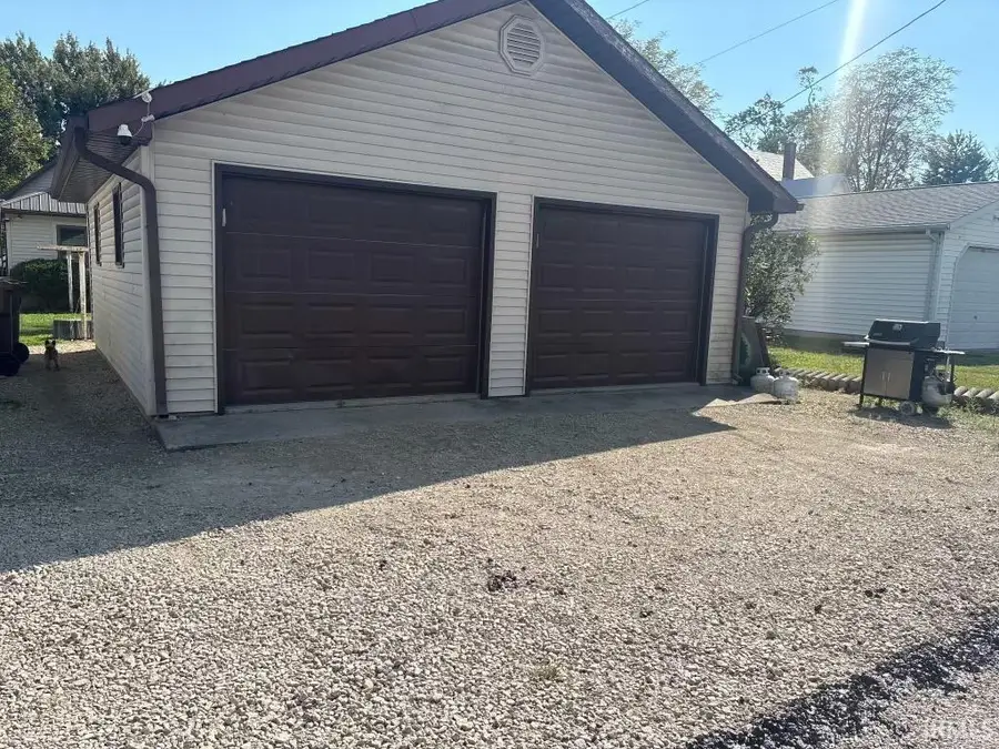 209 E Jackson Street, Monroe, IN 46772 - #3