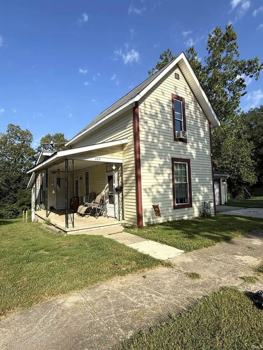202 S Main Street, Jonesboro, IN 46938 - #2