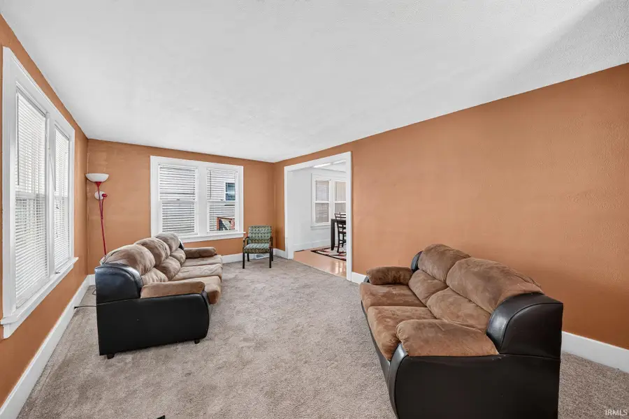 1022 Diamond Avenue, South Bend, IN 46628 - #3