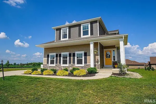 1586 Lavante Cove, Fort Wayne, IN 46818