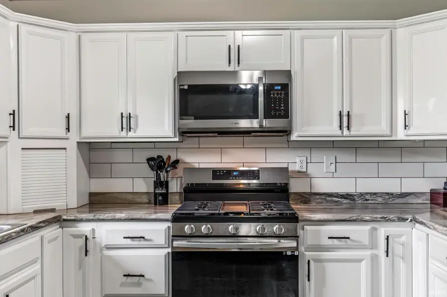 120 Maxine Drive, Ossian, IN 46777 - #2