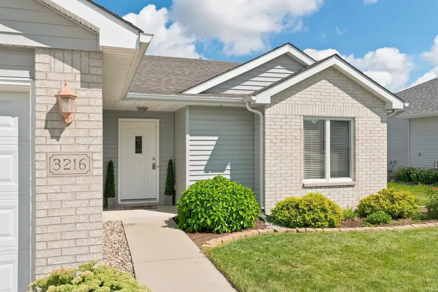 3216 Troutwood Drive, Fort Wayne, IN 46818 - #2