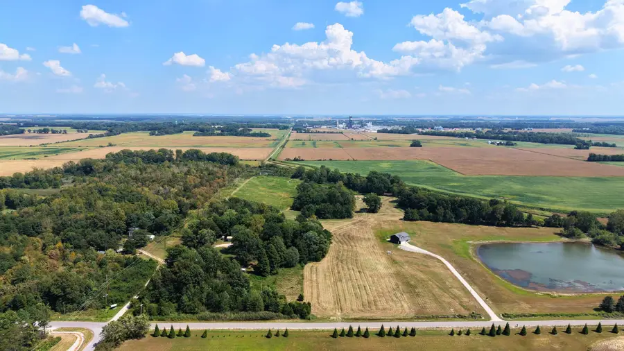 8460 N Pine Bluff Road, Bicknell, IN 47512 - #2