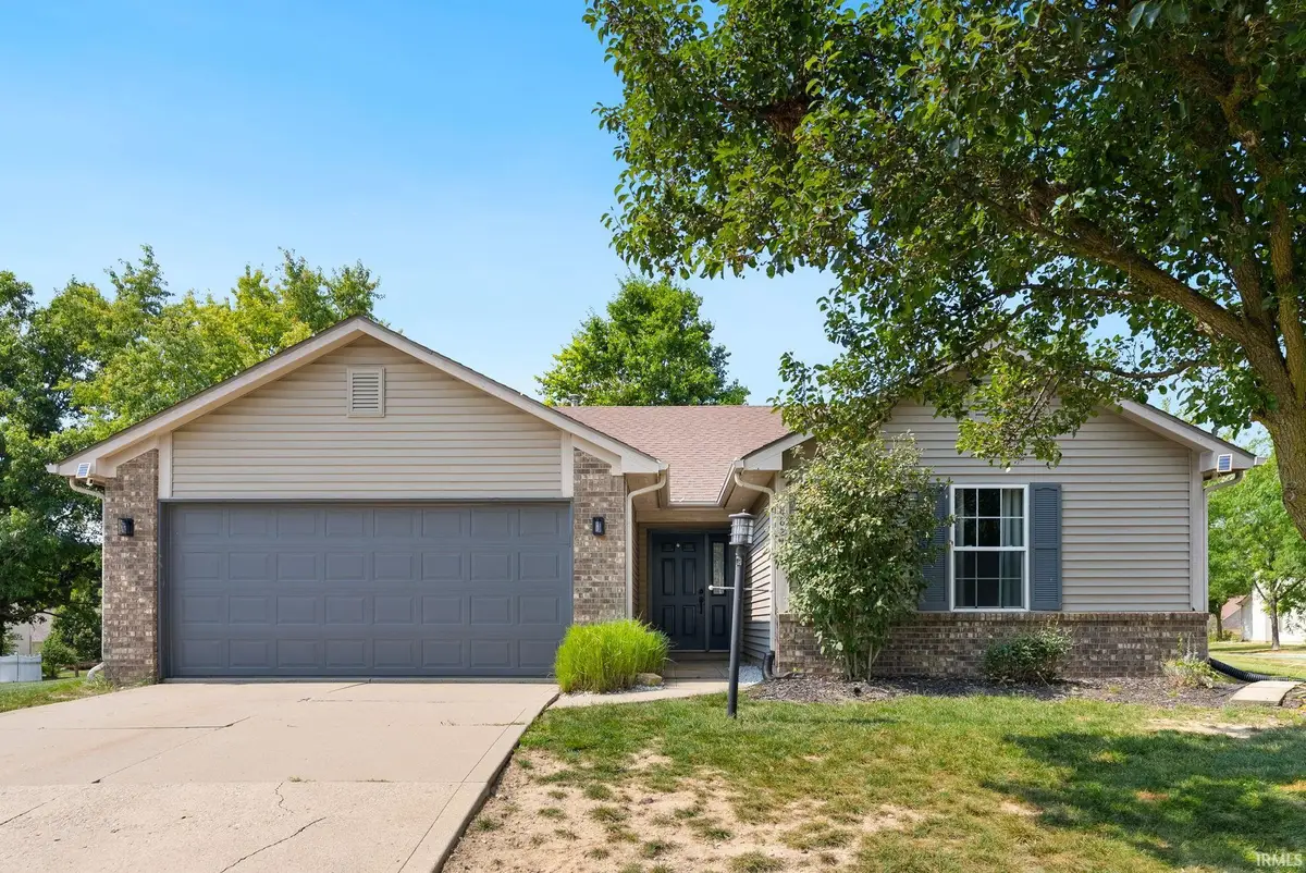 8827 Goshawk Lane, Fort Wayne, IN 46825 - #1