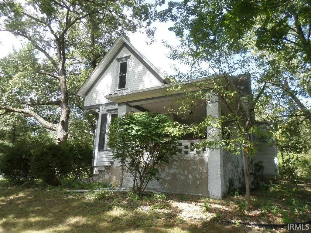 888 W 13th Street, Rochester, IN 46975 - #1