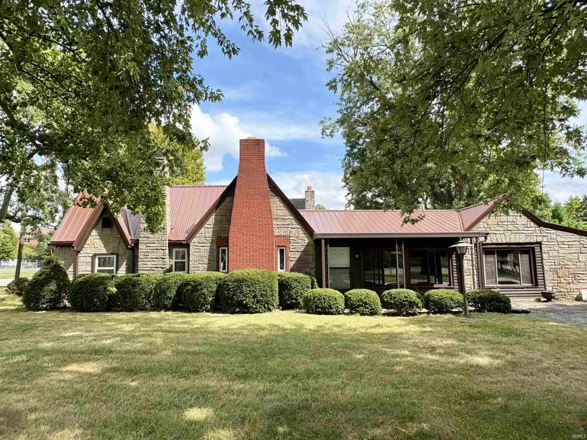 3300 S Walnut Street, Muncie, IN 47302 - #1