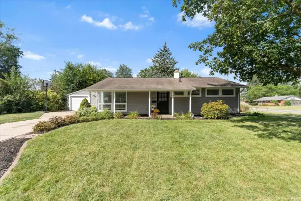 837 Patterson Drive, South Bend, IN 46615