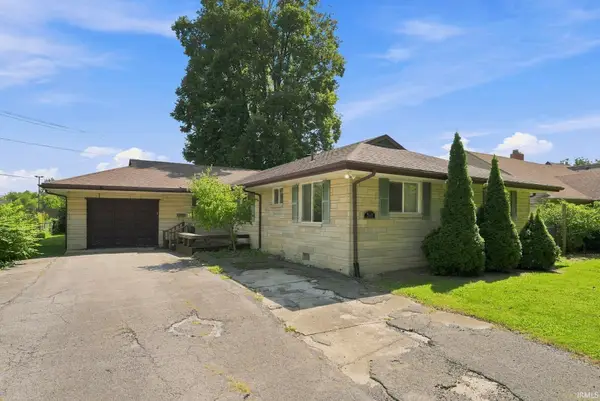 912 N Warick Drive, Muncie, IN 47304
