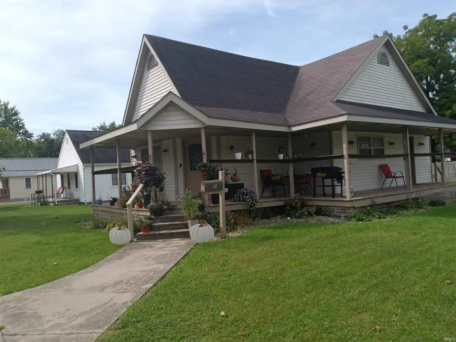 121 N 15th Street, Decatur, IN 46733 - #2