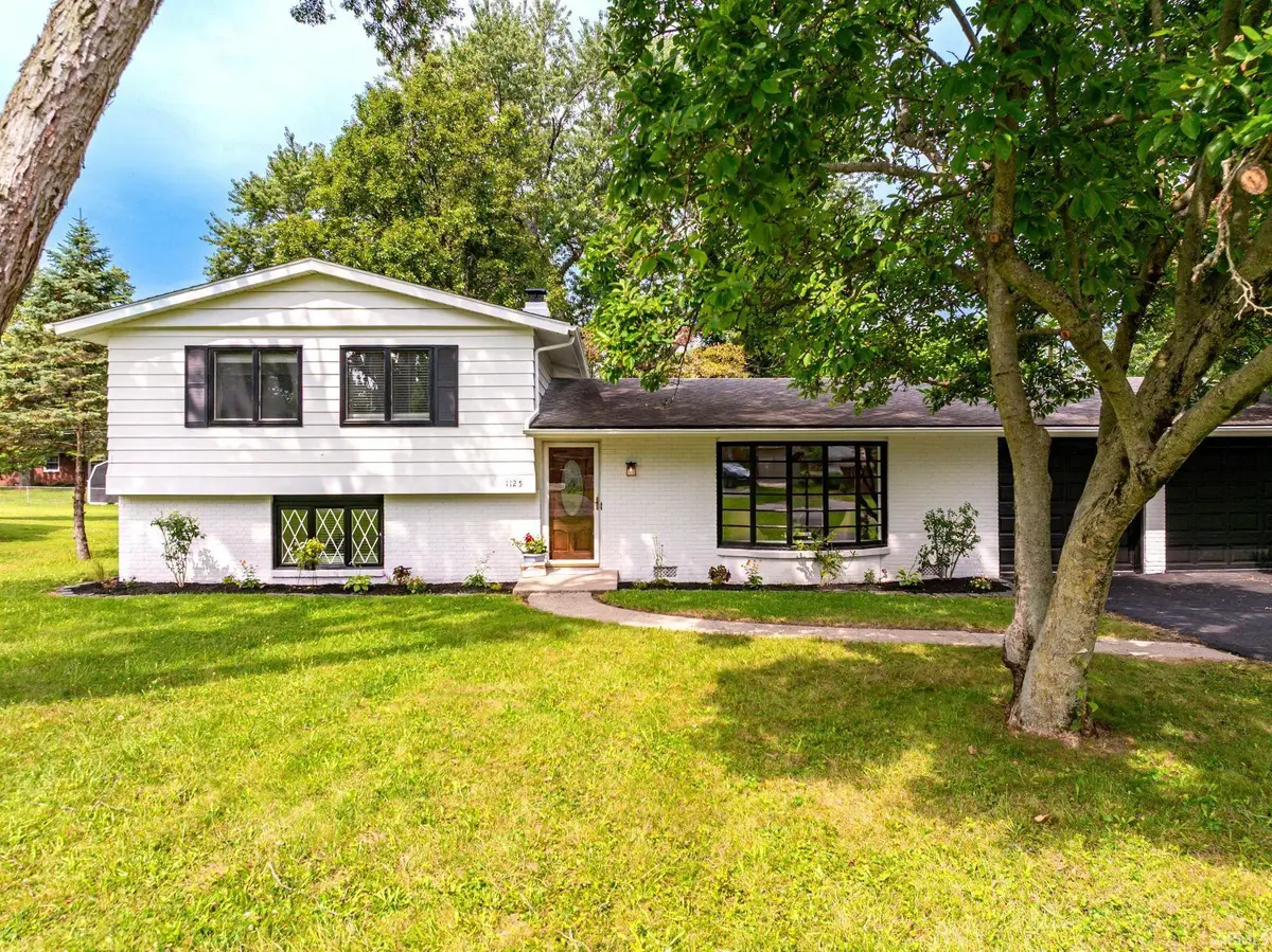 1125 N Bittersweet Lane, Muncie, IN 47304 - #1