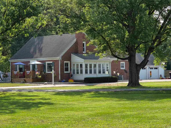 41 S Park Drive, Anderson, IN 46011