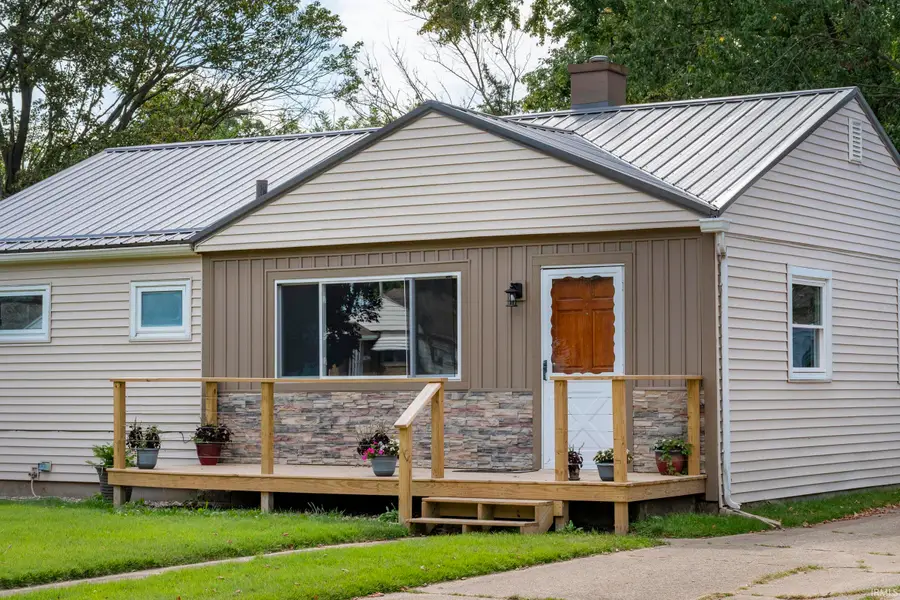 2214 Rockne Drive, South Bend, IN 46615 - #2