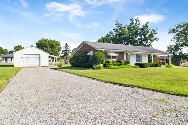 33 E Third Avenue, Poseyville, IN 47633