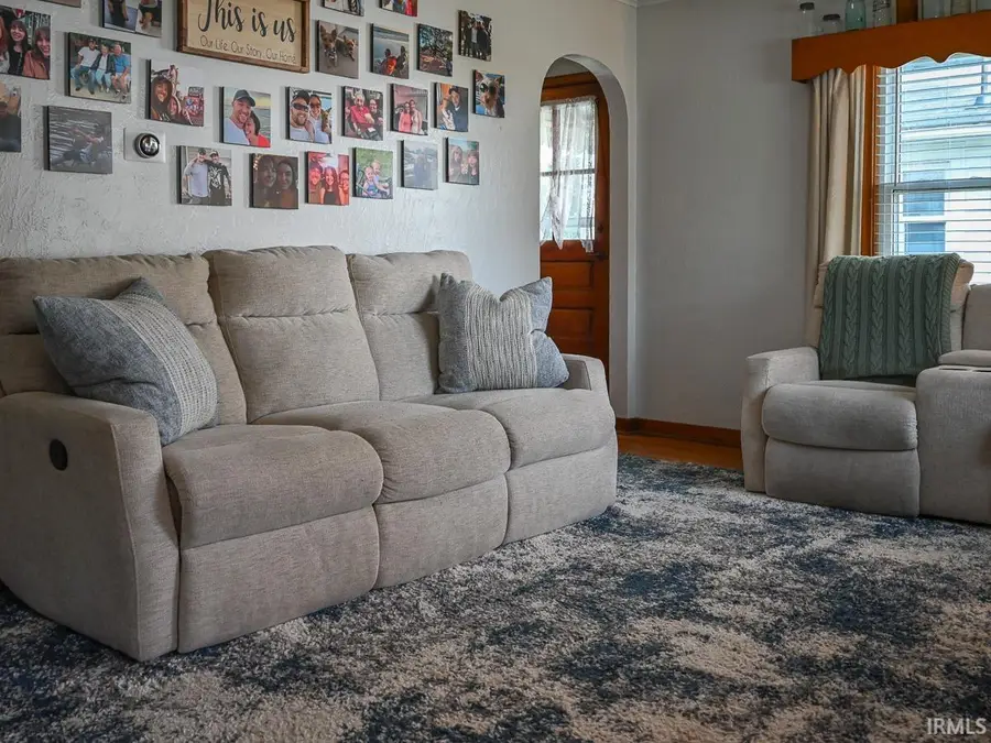 416 E North Street, Winchester, IN 47394 - #3