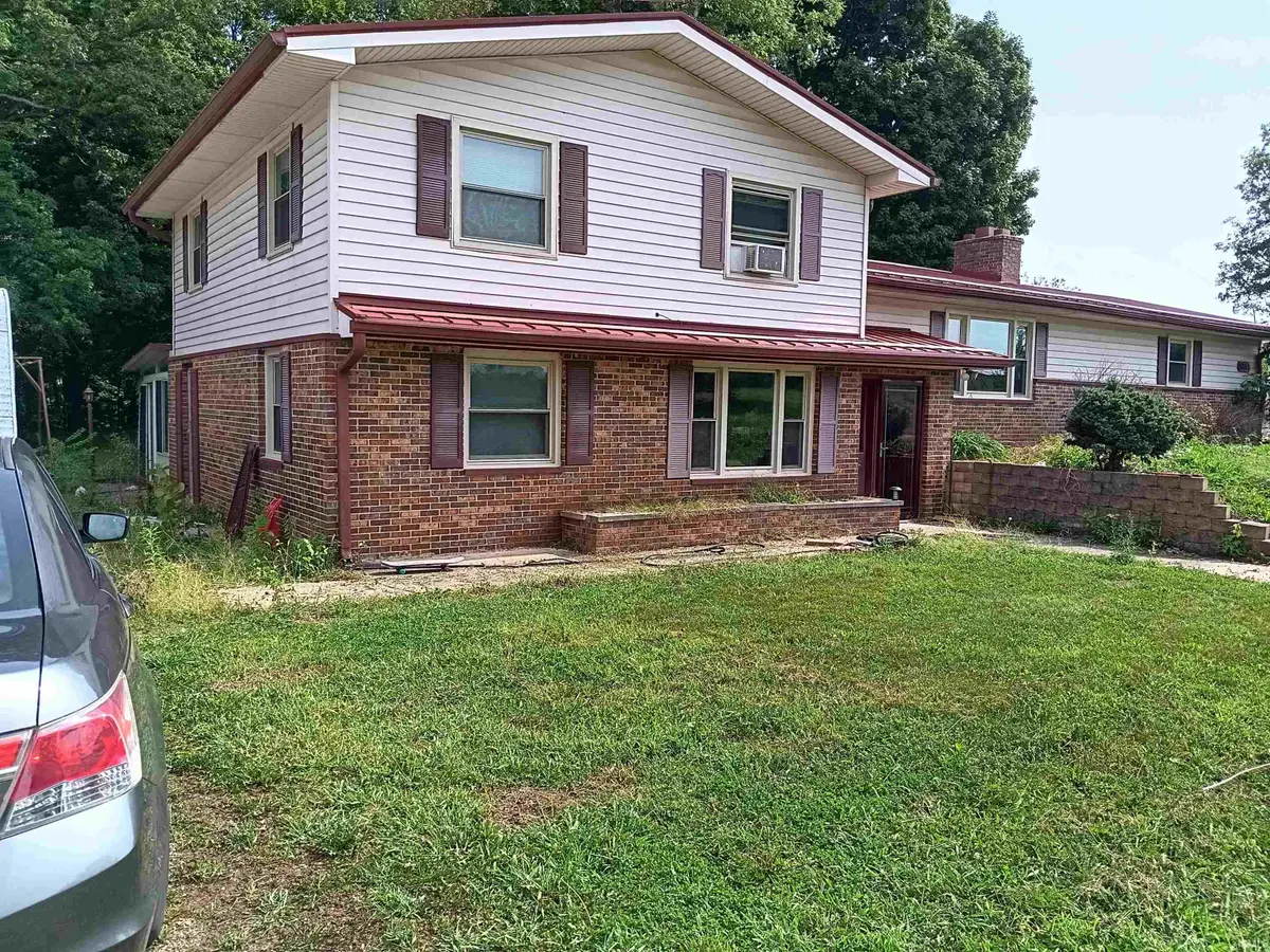 8141 Wheeling Pike, Jonesboro, IN 46938 - #1