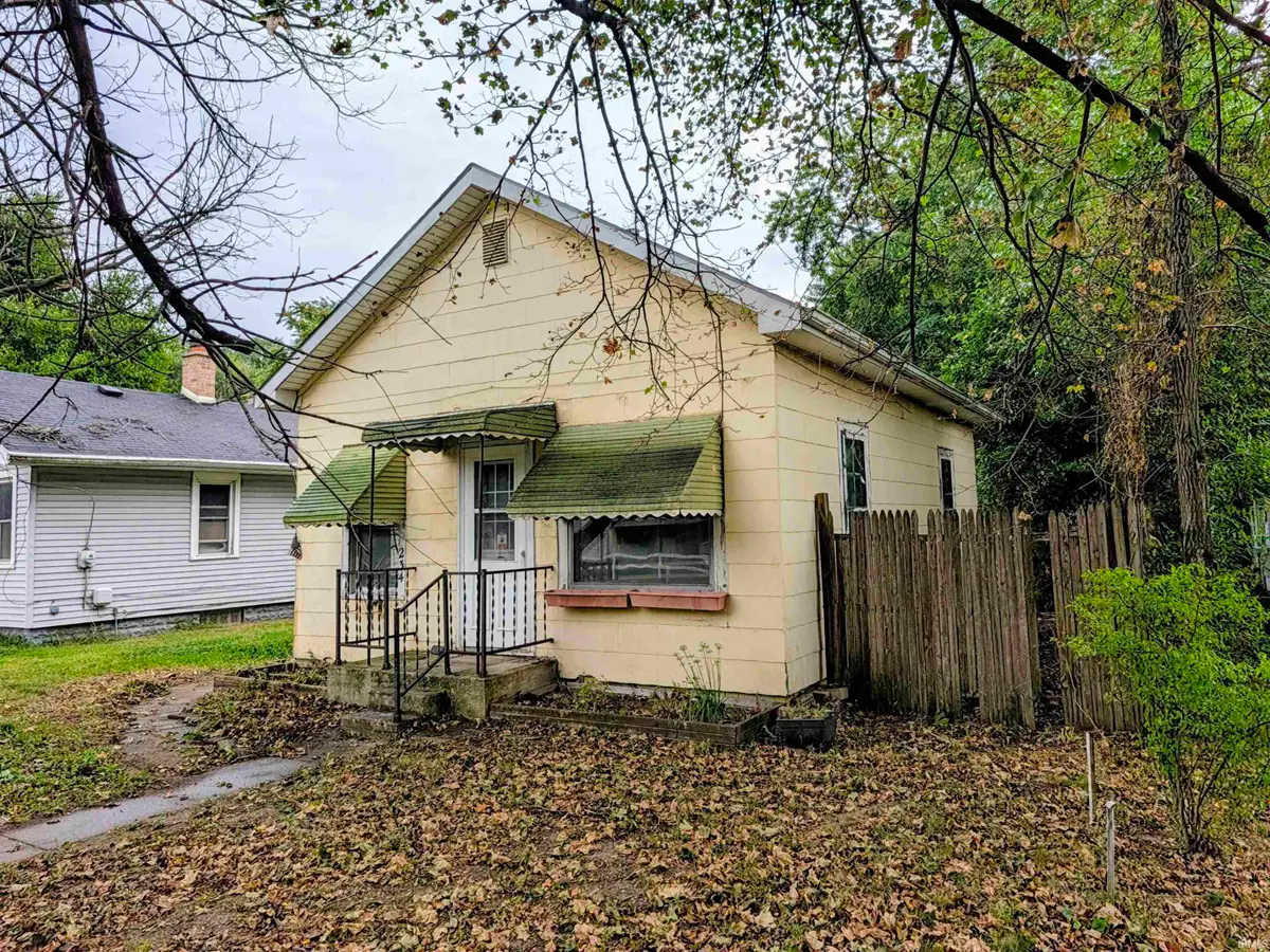 234 S 35th Street, South Bend, IN 46615 - #1
