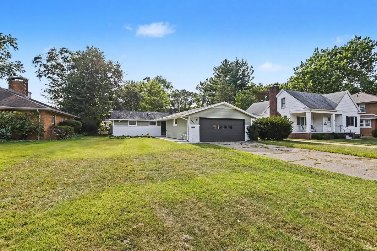 1741 Kessler Boulevard, South Bend, IN 46616 - #1