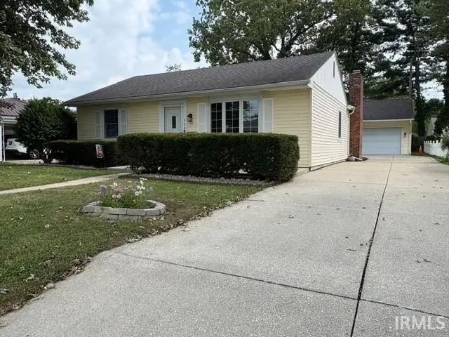 908 N Oxford Drive, Marion, IN 46952 - #1