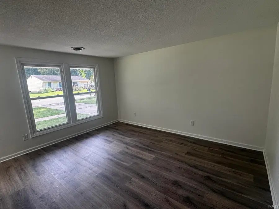 5411 Monarch Drive, Fort Wayne, IN 46815 - #2