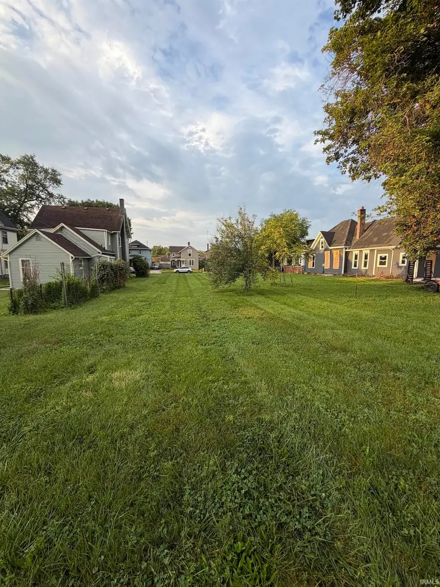 1218 Stophlet Street, Fort Wayne, IN 46802 - #2