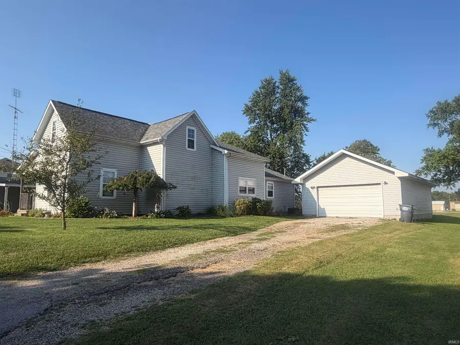 40 N Sycamore Street, Redkey, IN 47373 - #2