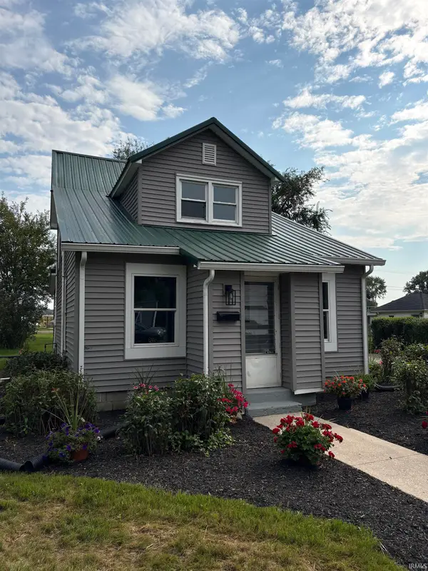 562 E Franklin Street, Berne, IN 46711