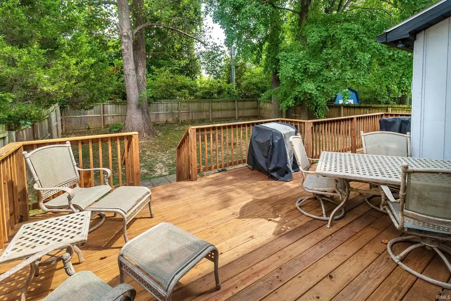 5622 Maple Lane, Newburgh, IN 47630 - #2
