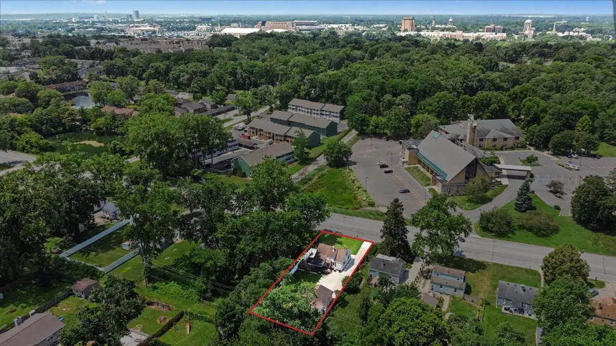 54218 N Ironwood Road, South Bend, IN 46635 - #2