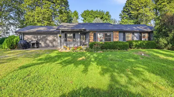 12105 N Cr 200 W, Muncie, IN 47303