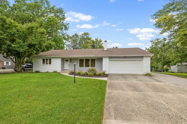 3845 Buesching Drive, Fort Wayne, IN 46835