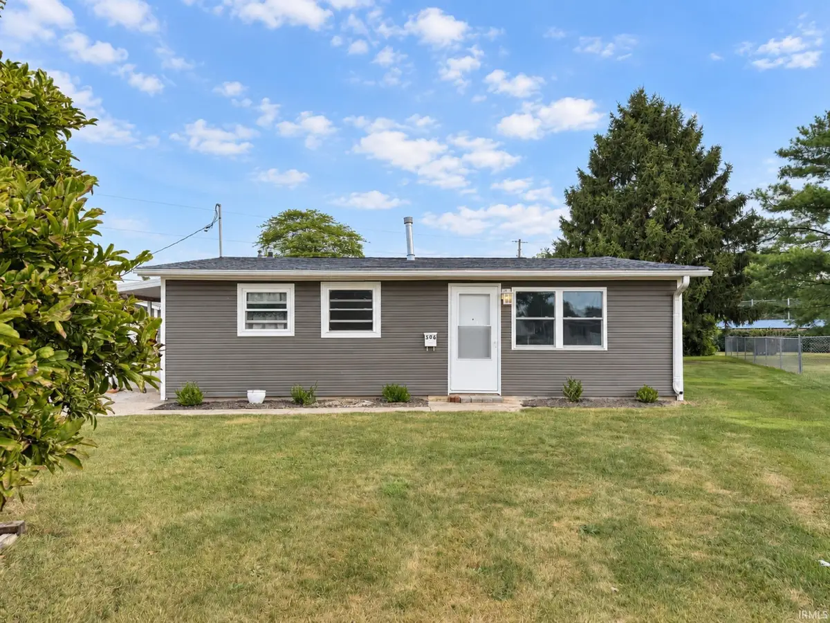 506 N Crescent Court, Frankfort, IN 46041 - #1