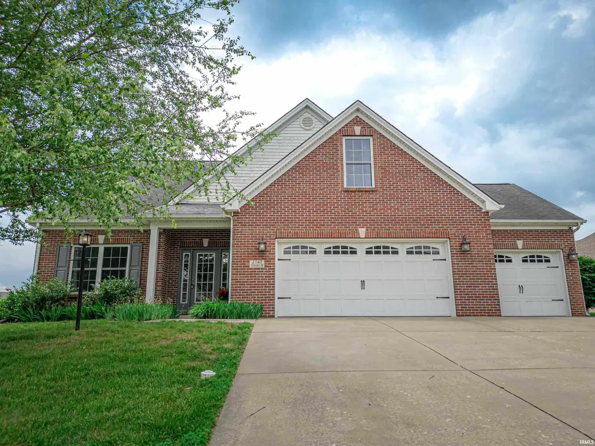 2747 Thornhill Drive, Evansville, IN 47725 - #1